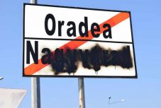 Az RMDSZ a közigazgatási kódexről: Romániában csorbultak a kisebbségi jogok