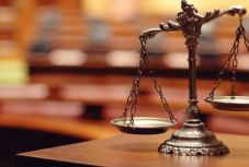 Csütörtökön tárgyalja az alkotmánybíróság a btk.-módosítások elleni óvásokat