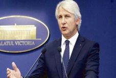 A különnyugdíjak egy intézkedéscsomag részeként szerepelnek a költségvetés-kiigazításba