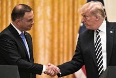 Lapértesülés: Trump kétnapos lengyelországi látogatásra készül a nyár végén