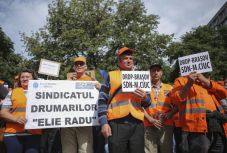 Nagyobb bért követelnek a közúti infrastruktúráért felelős társaság alkalmazottai