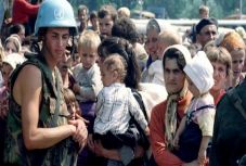 A holland állam részben felelős a srebrenicai mészárlásért