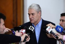 Menesztették tisztségéből az Olt megyei és a caracali rendőrparancsnokot