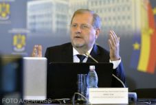 FRISSÍTVE - Benyújtotta lemondását a Különleges Távközlési Hatóság (STS) vezetője