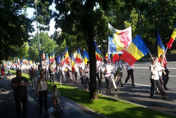 Felvonulással ünnepelték a román hadsereg budapesti bevonulásának centenáriumát 