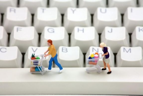 Ősztől kötelező lesz a biztonsági kód használata az internetes vásárlásoknál