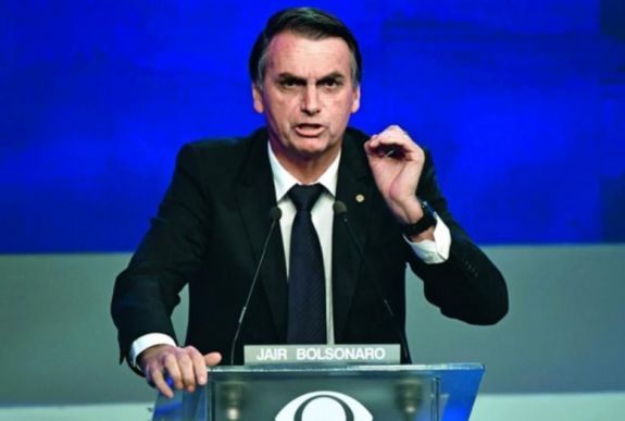 Környezetkímélés brazil elnök módra: kevesebbet enni, csak minden második nap vécézni