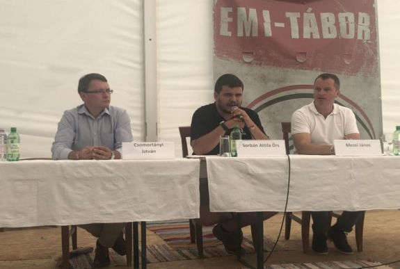 EMI-tábor: összefogásra szólítottak fel az Erdélyi Nemzeti Kerekasztal részvevői