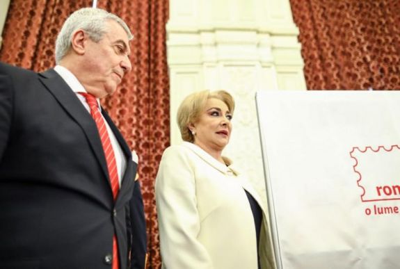 A kormány megújítását követeli a miniszterelnöktől az ALDE