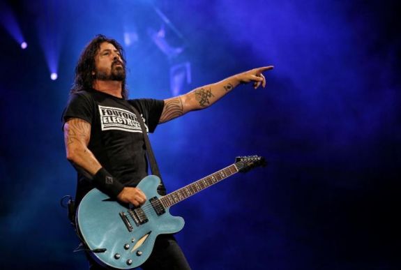 Egy (majdnem) tökéletes produkció margójára – Foo Fighters a 2019-es Sziget zárónapján
