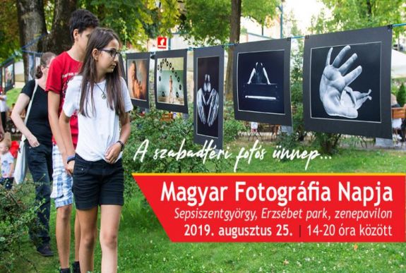 Sepsiszentgyörgyön szabadtéri kiállítással ünneplik a Magyar Fotográfia Napját
