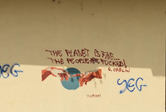 Nem új műfaj a falfirka, de talán elterjedtebb ma, mint valaha