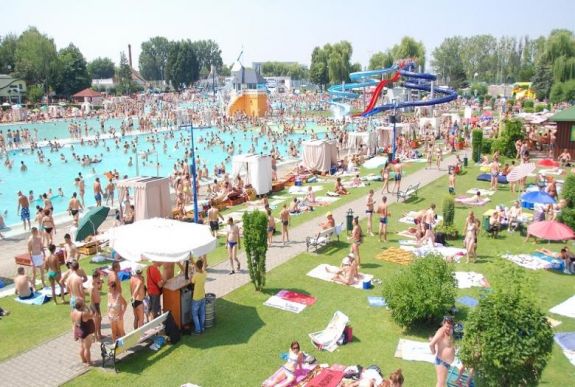 Megfulladt a marosvásárhelyi Víkendtelepen egy 15 éves fiú