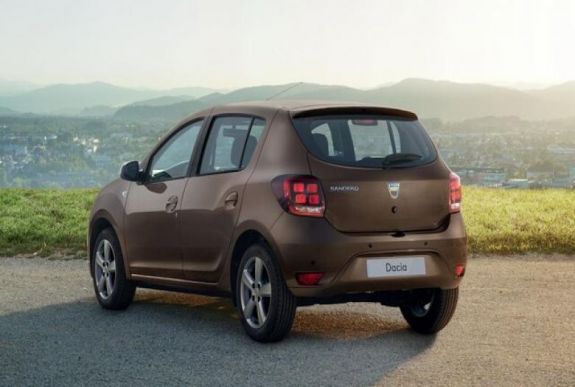 Júliusban a hónap meglepetése a Dacia volt Európában