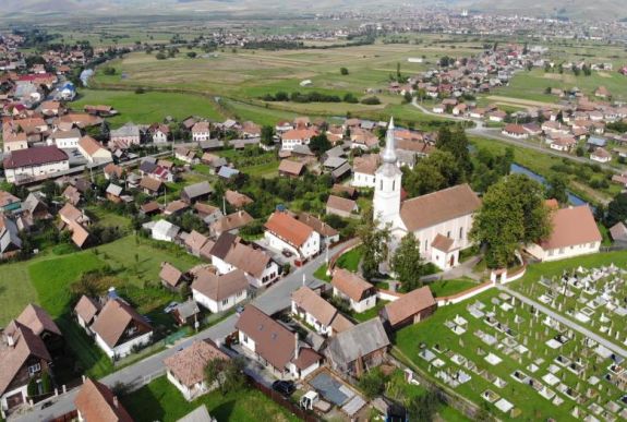 A gólyák kirepülnek –  Kincsesládánk, Erdély  sorozatunk újabb állomása: Gyergyóremete