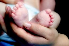 Minden nyolcadik újszülöttet 20 évnél fiatalabb anyuka hoz világra Romániában