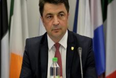 Ügyvivő oktatási miniszternek nevezték ki Daniel Breazt