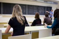 Véglegesítő tanári vizsga: javult az eredmény az óvások után