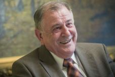 Elévülés miatt megszüntették a Vladimír Meciar volt szlovák kormányfő elleni büntetőeljárást