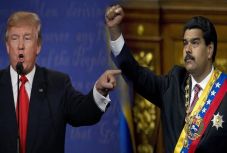 Donald Trump zároltatta a venezuelai kormány minden vagyonát