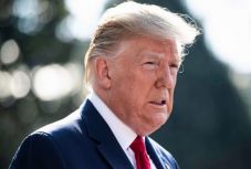 Donald Trump a terrorelhárítási központ igazgatóját jelöli a csúcshírszerzés élére