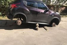 Tizennégy autóról lopta le a kerekeket egy győri férfi