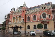 Püspöki palota felújítása: következik a homlokzat és a díszkivilágítás helyreállítása