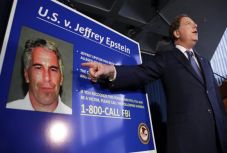 Több csont is el volt törve a magánzárkájában holtan talált Jeffrey Epstein nyakában