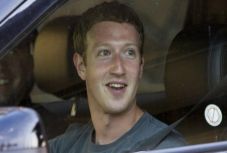 Ilyen autókat vezet Mark Zuckerberg