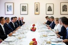 Merkel megköszönte Magyarországnak a német egység megteremtéséhez való hozzájárulását