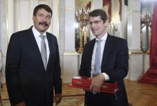 Roska Botond neurobiológus kapta Magyarország legmagasabb rangú kitüntetését