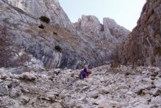 Újabb baleset a Székelykőn, az utóbbi napokban több magyar turistát kellett kimenteni