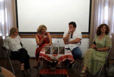 A Nő, aki mindent kipróbált, miközben a boldogságot kereste – Szilvássy Carola-kötetet mutattak be Kolozsváron