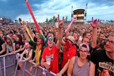 Német rendőrség: szálltak-e meg szállodájukban románok?