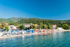 Megfulladt egy 4 éves romániai kislány a görögországi nyaraláson