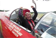 Rekorddöntési kísérlet közben halt meg a világ leggyorsabb női sofőrje