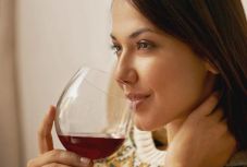 Jó hatással van szervezetünkre a rendszeres vörösbor-fogyasztás
