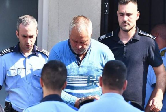Bukarestbe vitték a caracali rémet, hazugságvizsgálat következhet