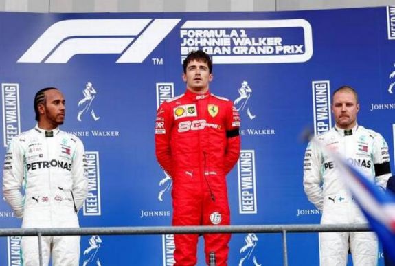 Belga Nagydíj: Leclerc pályafutása első sikerét aratta Forma-1-ben