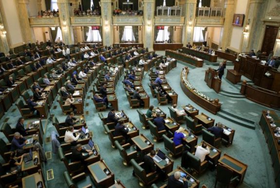 Új összetételű a szenátus házbizottsága, nevet váltott az ALDE felsőházi csoportja