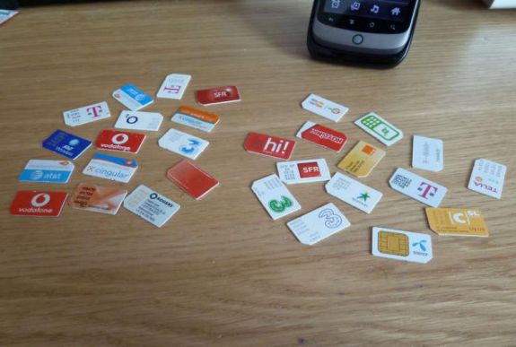 Hivatalos: januártól nem lehet névtelenül mobiltelefonos feltöltőkártyát venni