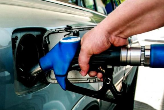 Majdnem emberölés lett egy szombat éjjeli tankolás vége