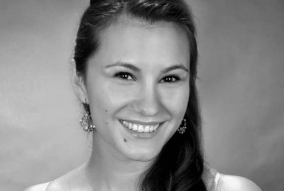 Elhunyt Ababi Csilla színművész