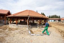 Új ifjúsági tábor épült a háromszéki Kommandón