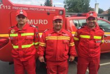 Tűzoltók segítségével szülte meg harmadik gyerekét egy háromszéki tini