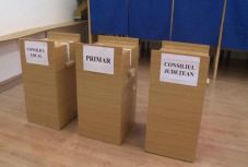 Átment a szenátuson a megyei önkormányzati elnökök közvetlen megválasztásának tervezete