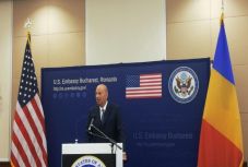 Bukarestben lobbizott a nyugati tőkének az USA uniós nagykövete