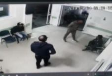 Tömegverekedés és késelés a romani kórház sürgősségi osztályán