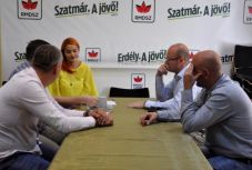 Átadták az PMN során gyűlt adományokat Barna Tamás családjának