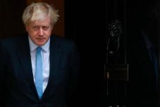 Brexit: megszavazta a parlament a megállapodás nélküli kilépést tiltó törvényt